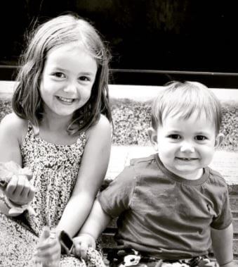 Children of Xisco Munoz and Gema.